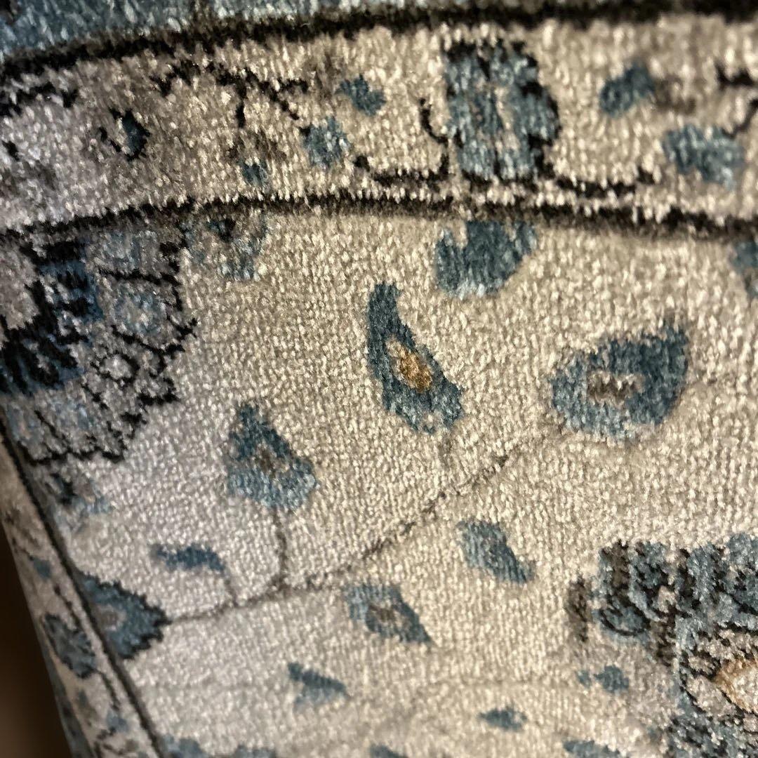 やちページトルコ製ラファージュ⭐︎ウィルトン織ラグ　ディノス