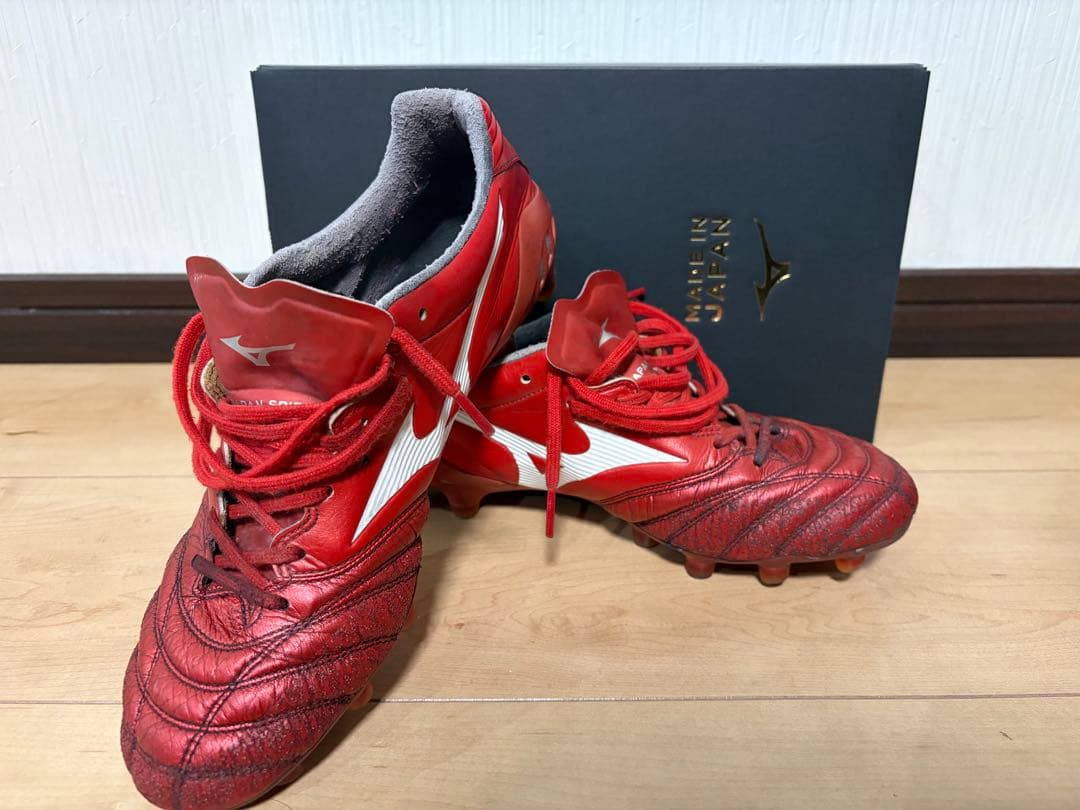 Mizuno Morelia Neo II JAPANレッド サッカーシューズ