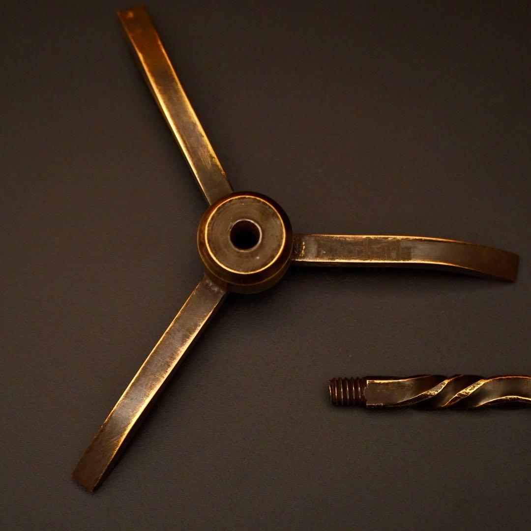 真鍮三脚スタンド