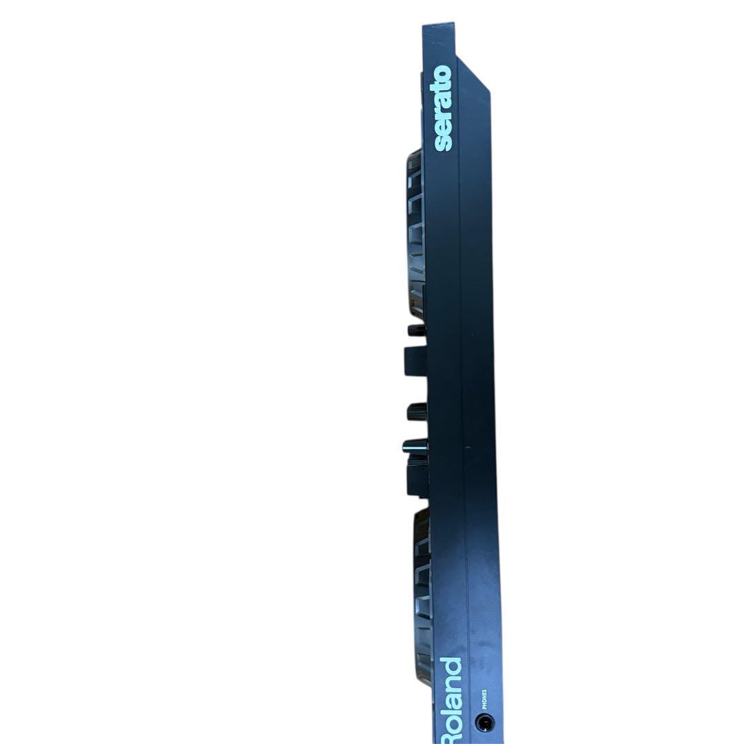 Roland DJ-202 Serato DJコントローラー