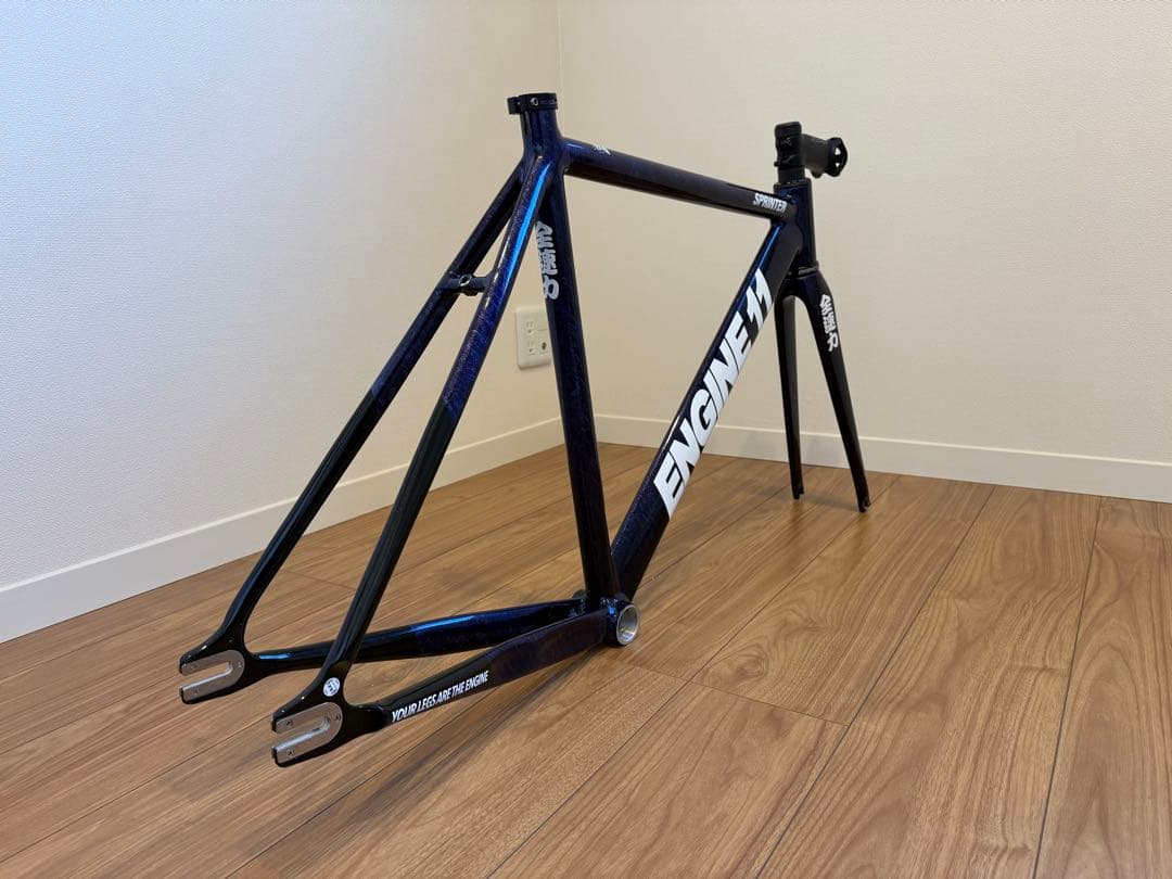 ENGINE 11 SPRINTER ピストフレーム