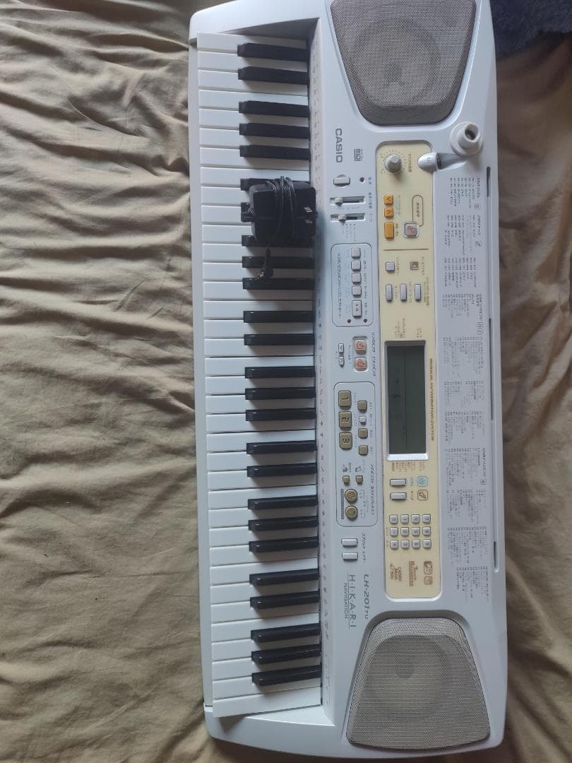 CASIO LK-201 TV鍵電子キーボード