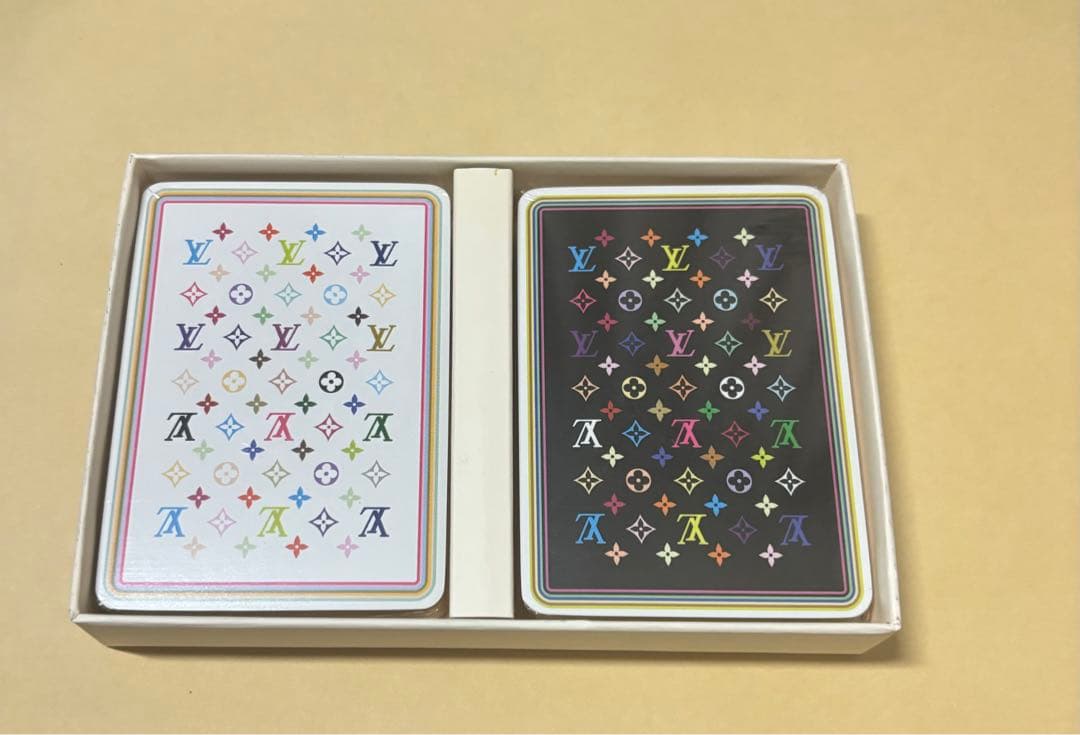 LOUIS VUITTON トランプ　村上隆 マルチカラー　記念品　ルイヴィトン