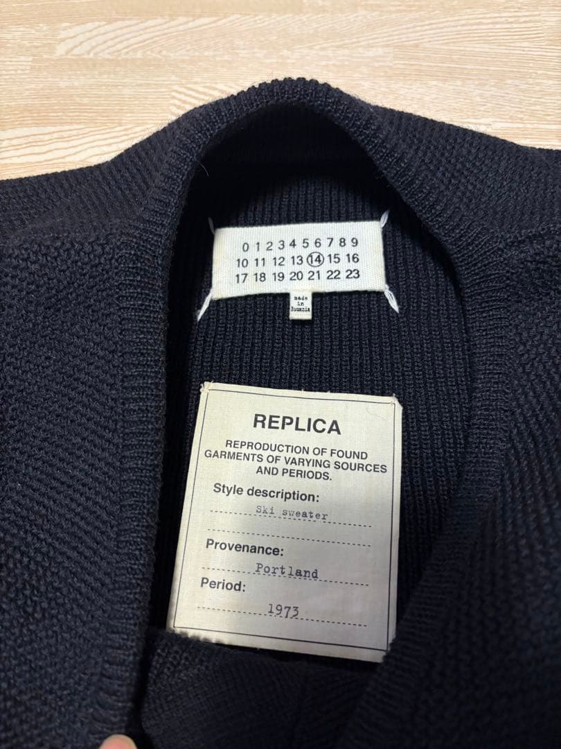 マルジェラ14 REPLICA ローゲージVネックニット Sサイズ ネイビー
