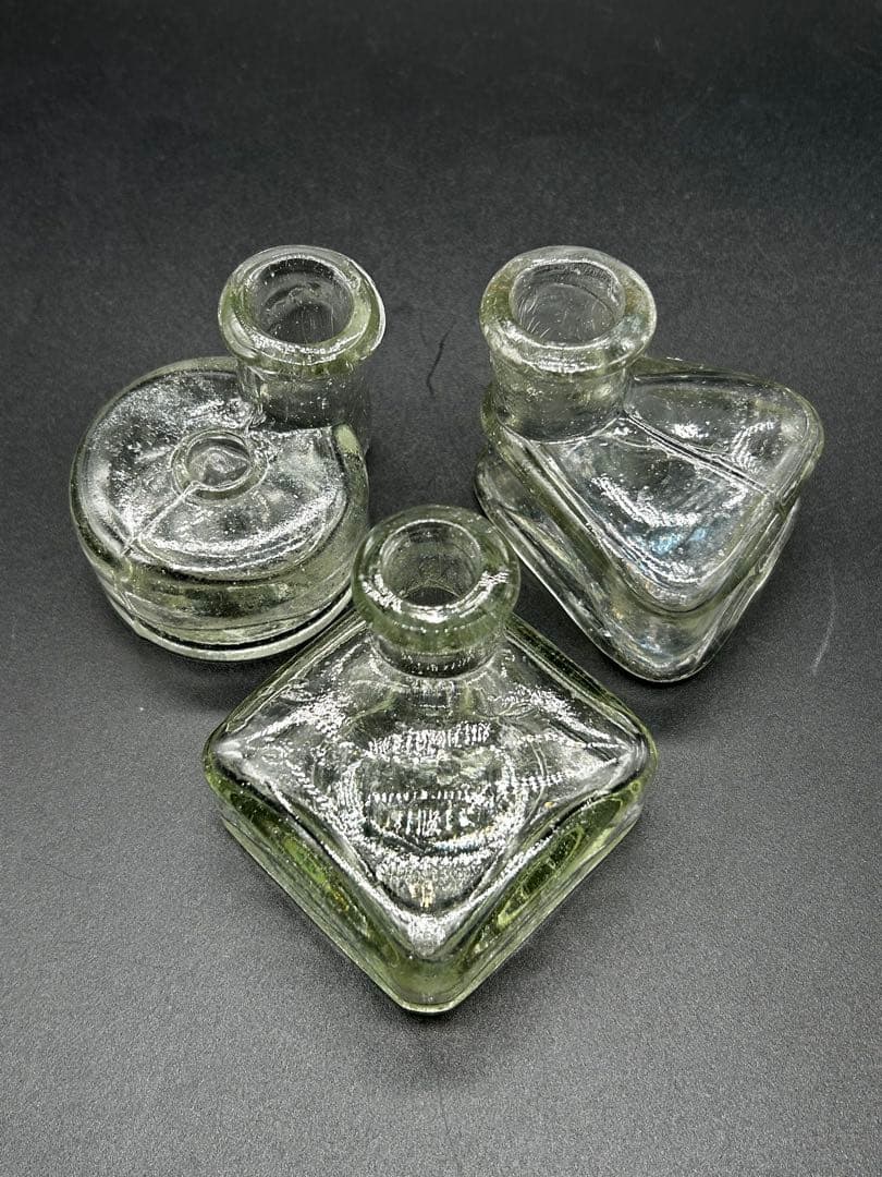 クツ型インク瓶　サムライインキ　レトロ瓶　ガラス　ペロペロ