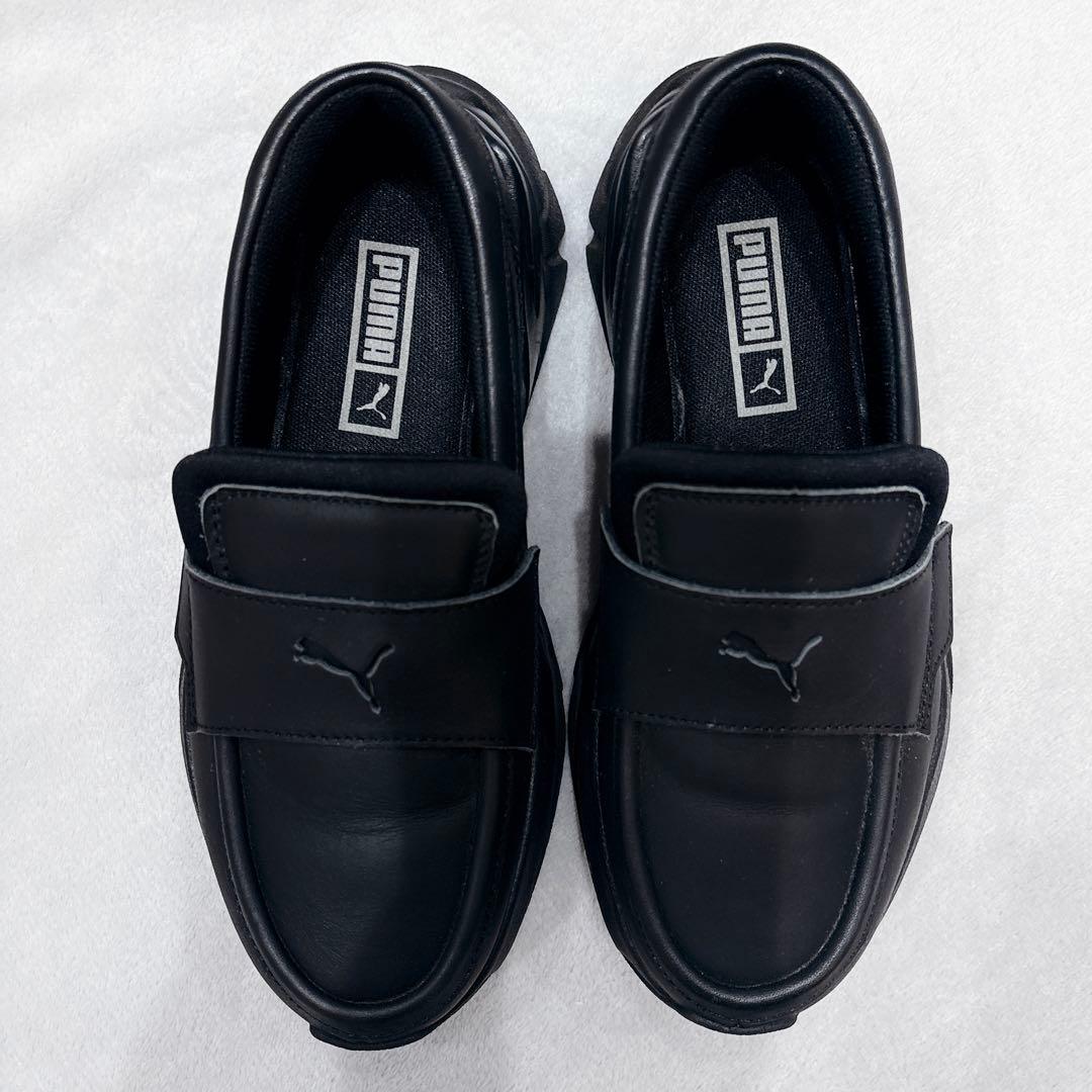 美品★ PUMA プーマ ウィメンズ ローファー　22cm 黒　ブラック
