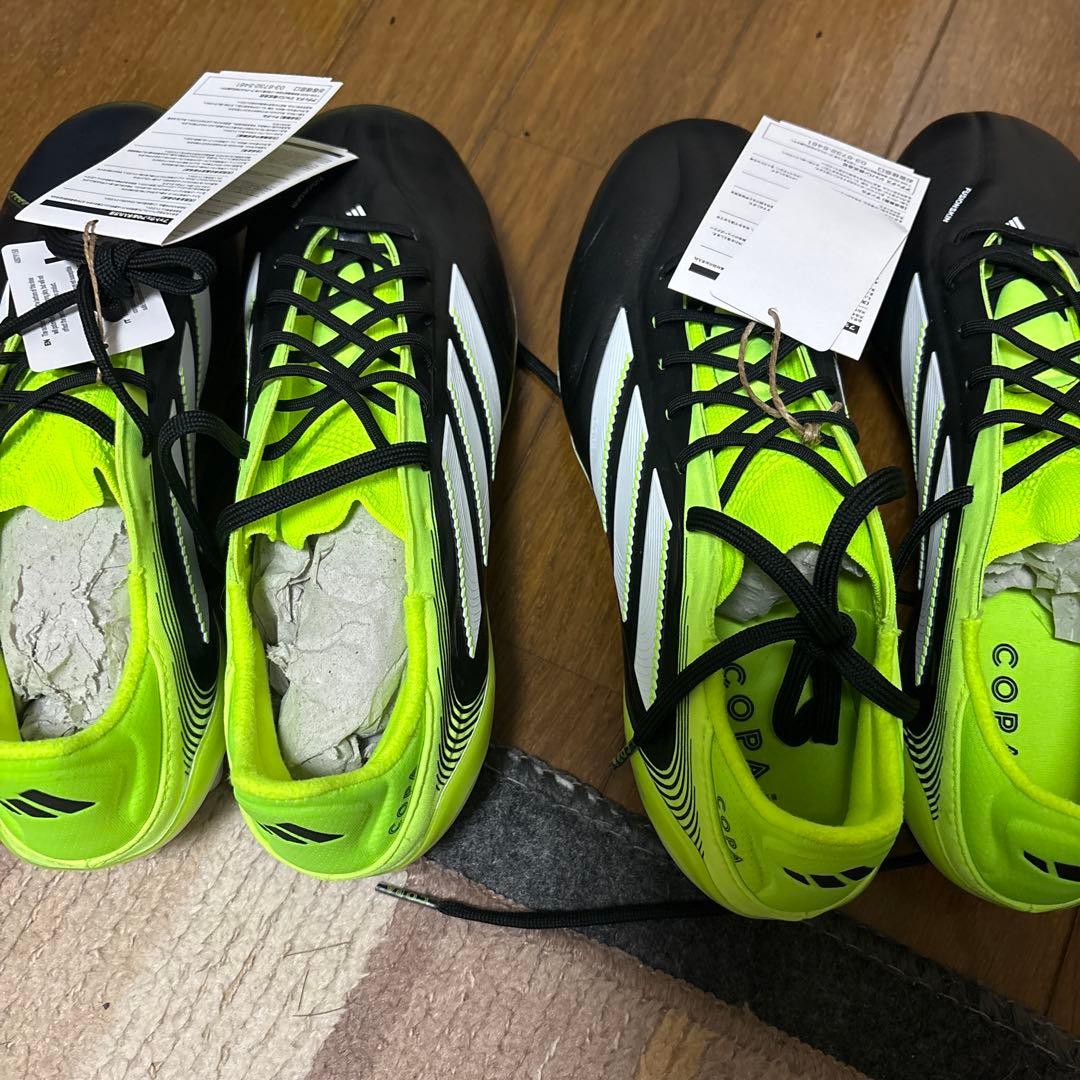 アディダスコパピュア3 26センチ 新品未使用 タグ付き 支給品　値下げ交渉可