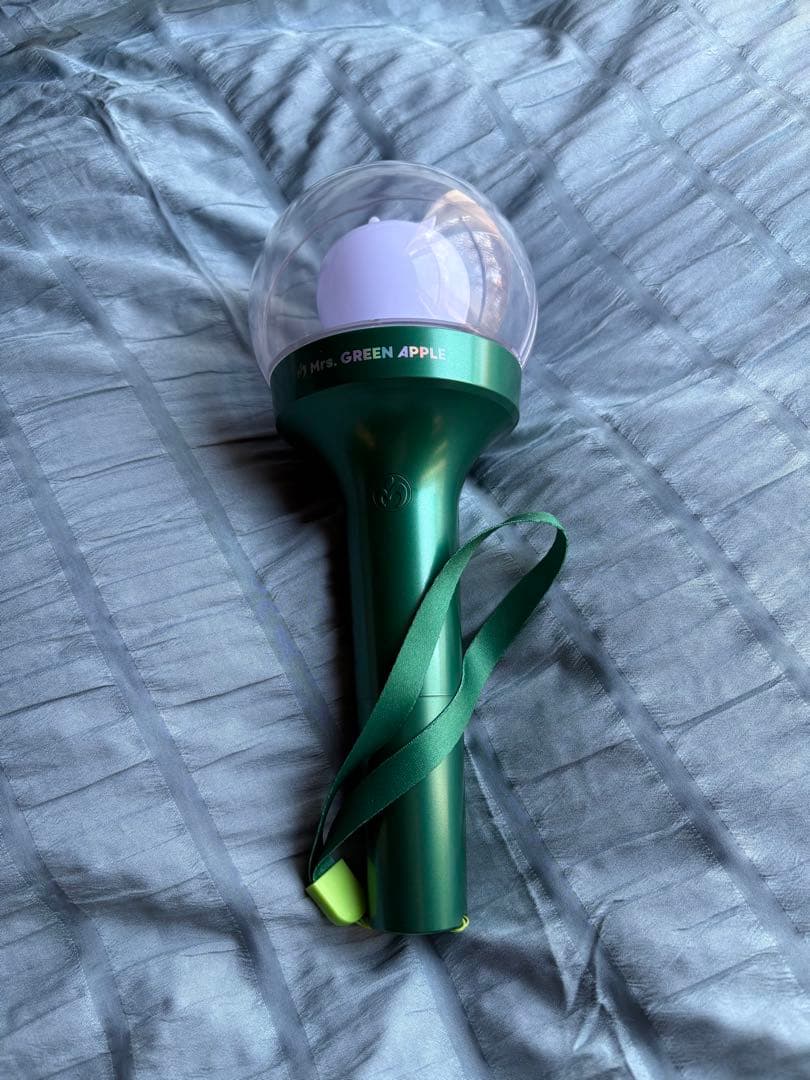 Mrs. GREEN APPLE パーカーとペンライトセット