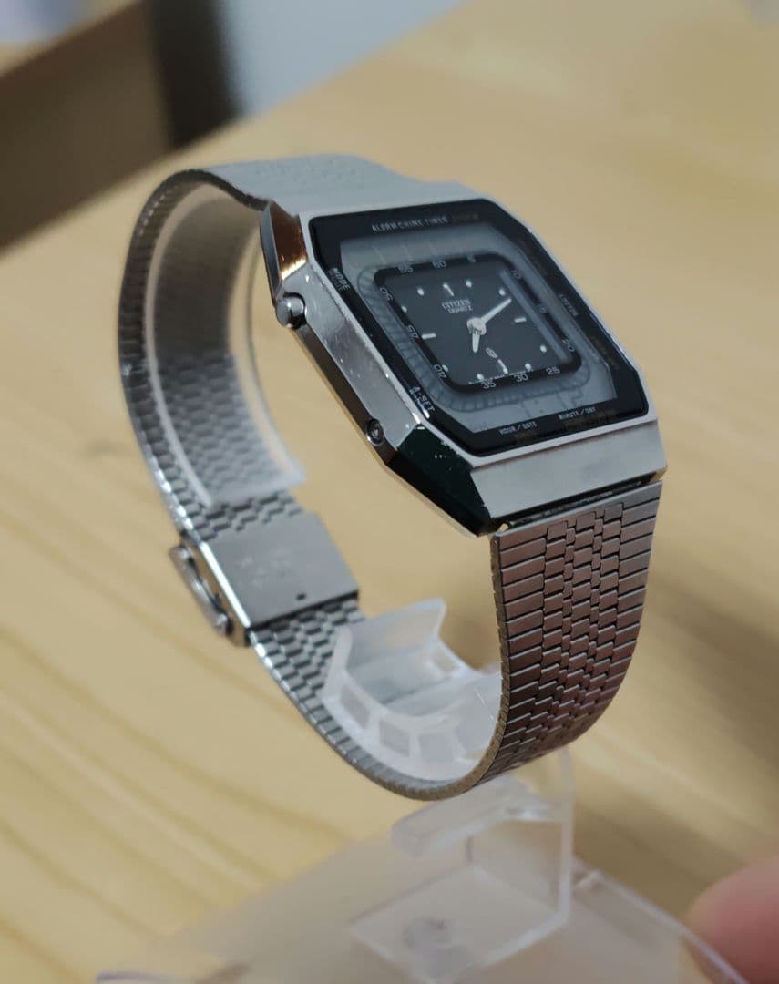 CITIZEN　アナデジ　4-082911 ランサー　稼働品