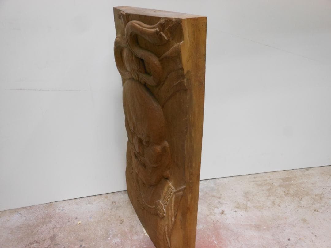 不動明王　彫刻　壁掛け