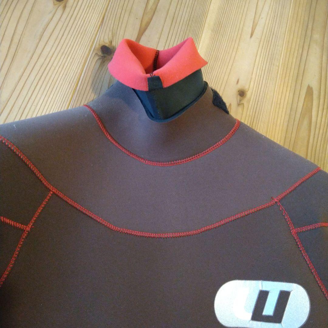 ボディーボード　サーフィン　ドライスーツ 一体型ソックス付き　難あり