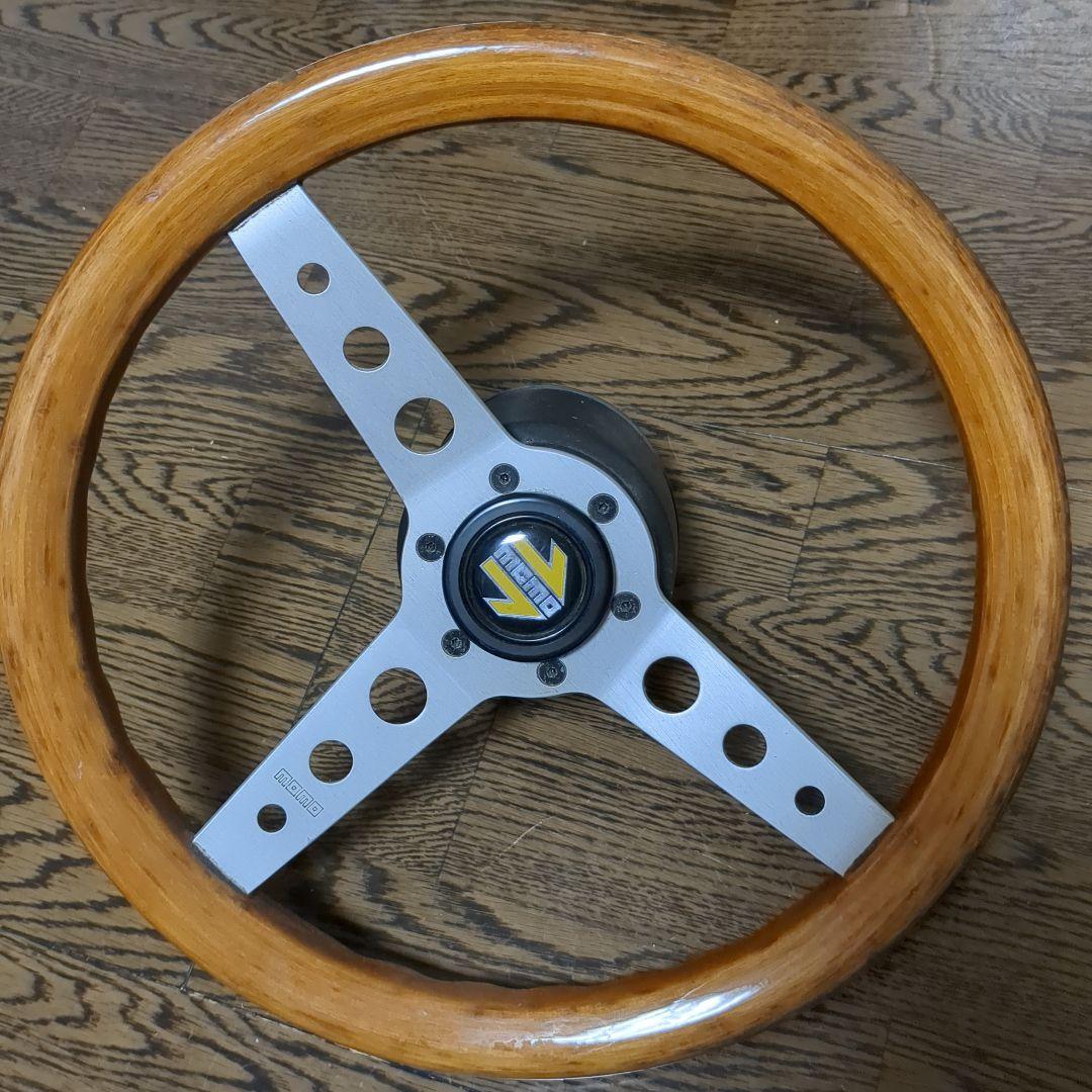 ジャンク MOMO ウッド ステアリング ハンドル レストアベース ボス付