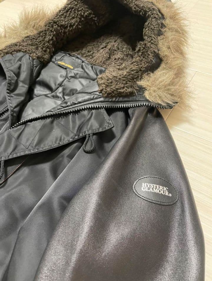 ヒステリックグラマー　プリマロフト　Мサイズ