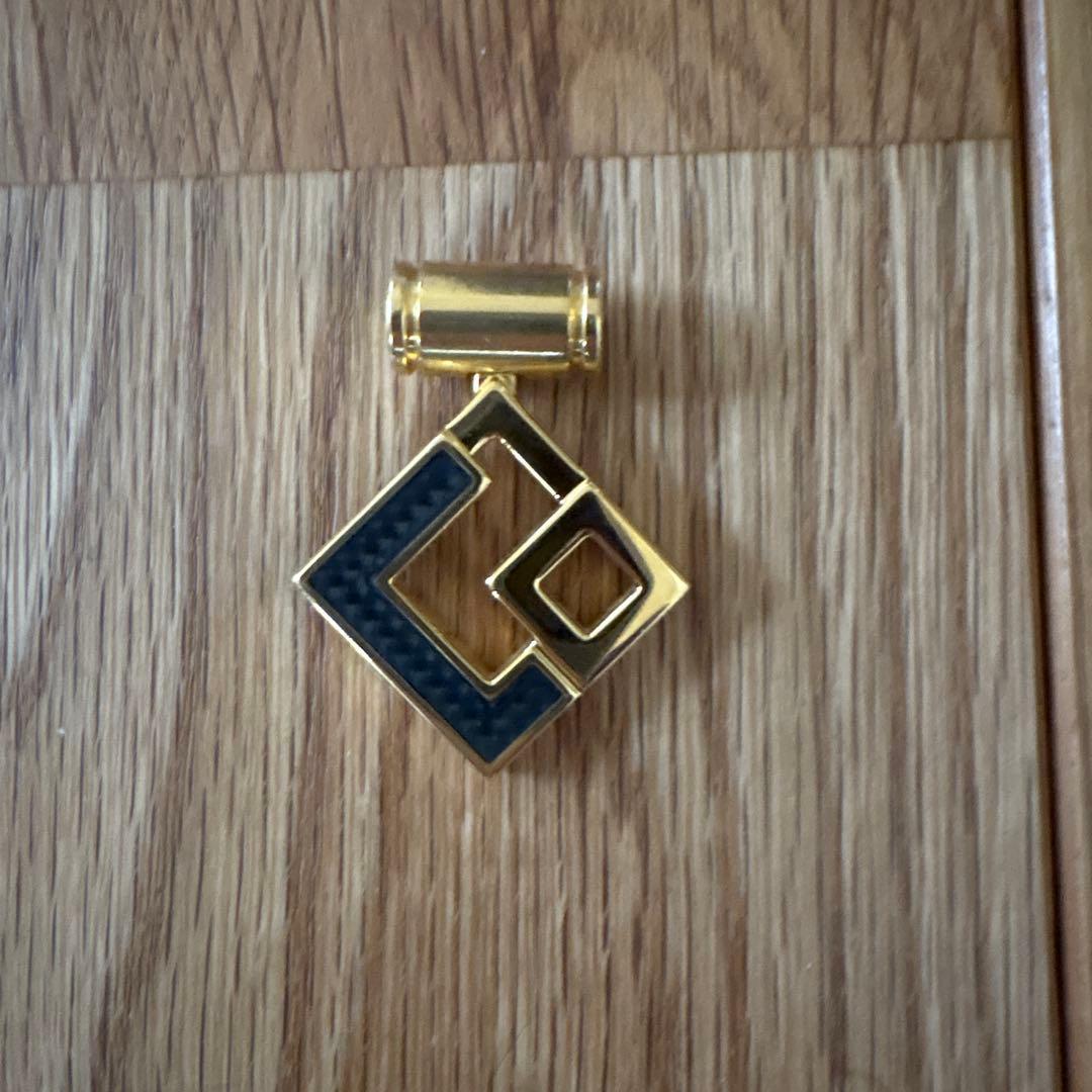 コラントツテTAO AURA限定プレミアムゴールドxカーボン　箱付き