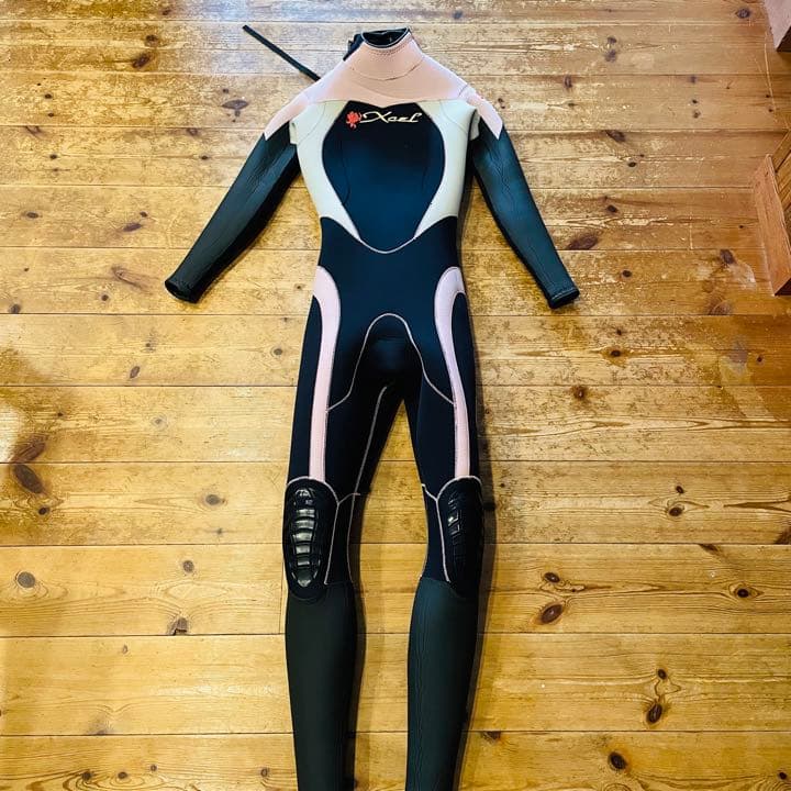 Excelエクセル　レディースセミドライ　フルスーツ　5／3ミリ　オーダー品