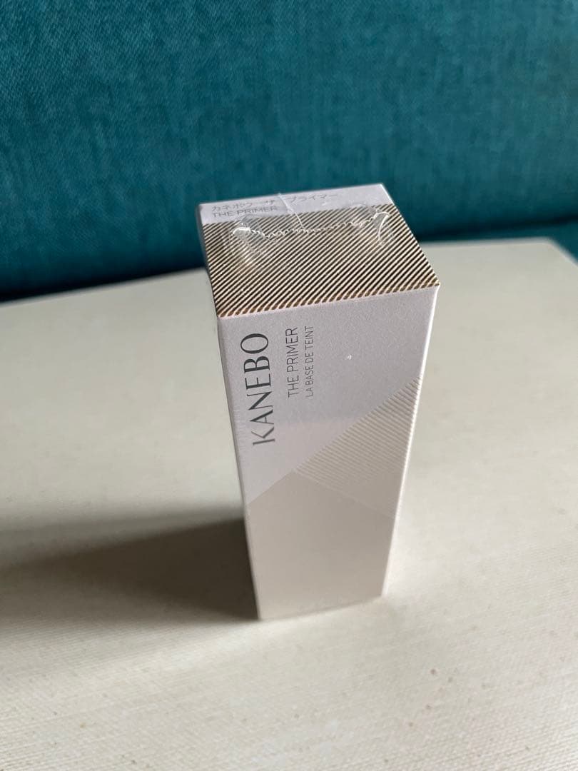 【新品未開封】KANEBO ザ　プライマー〈美容液・化粧下地〉