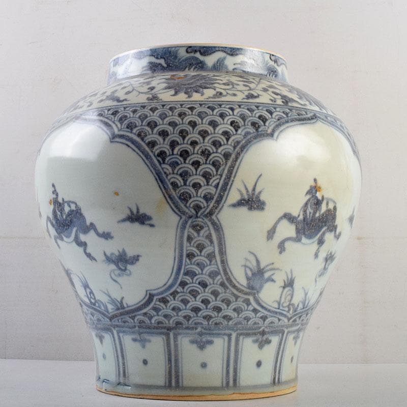 中国　青花　花弁神獣文　花瓶　壺　C　8943A