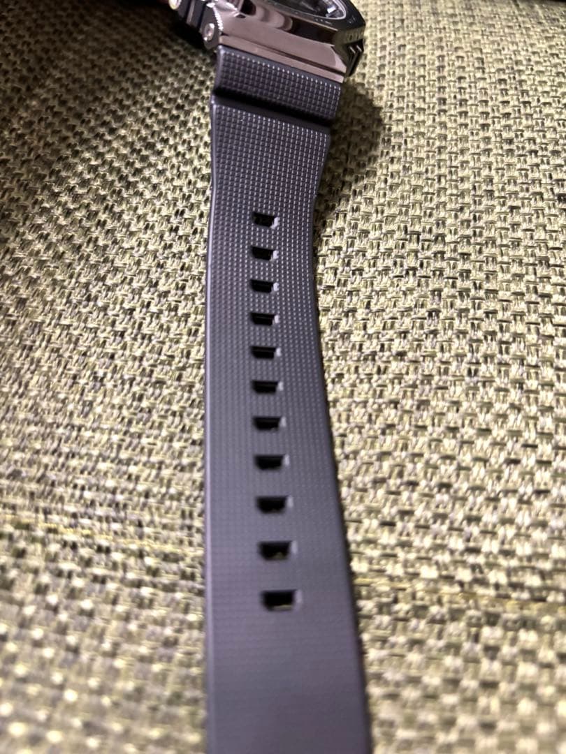 保証付き 美品 G-SHOCK GM-2100BB-1AJF メタルカバード