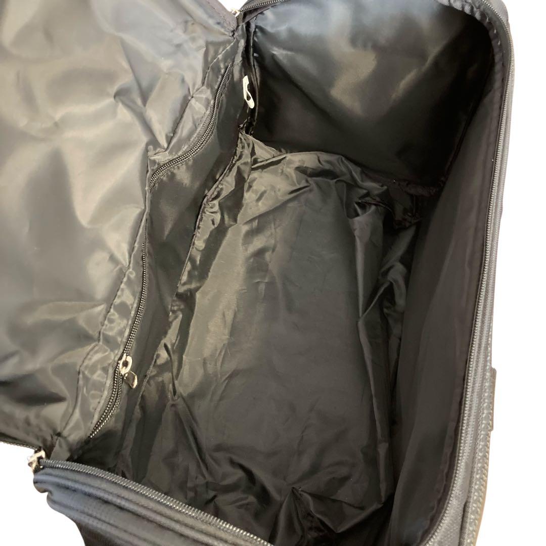 【新品タグ付き】テーラーメイドゴルフ ゴルフ用品 ボストンバッグ　シューズ収納可