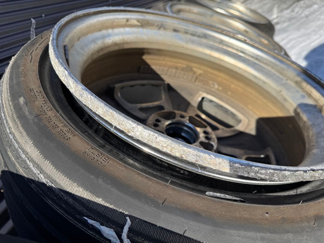 yyy　18インチ work ユーロライン　深リム