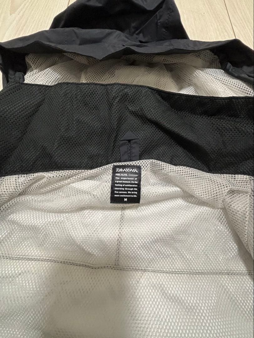 送料無料⭐︎Daiwa 防水レインウェア ブラック