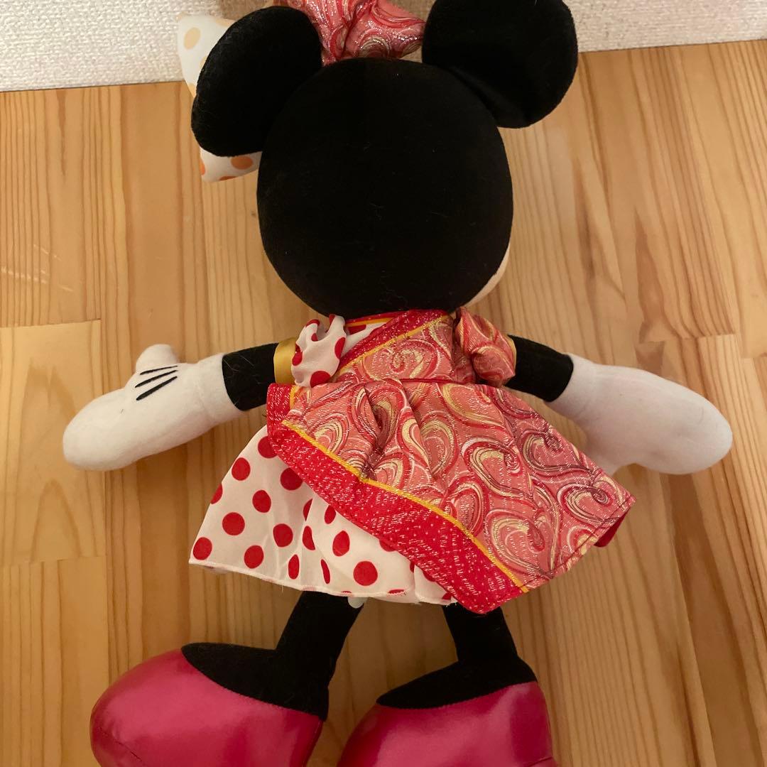 ミニーマウス ぬいぐるみ