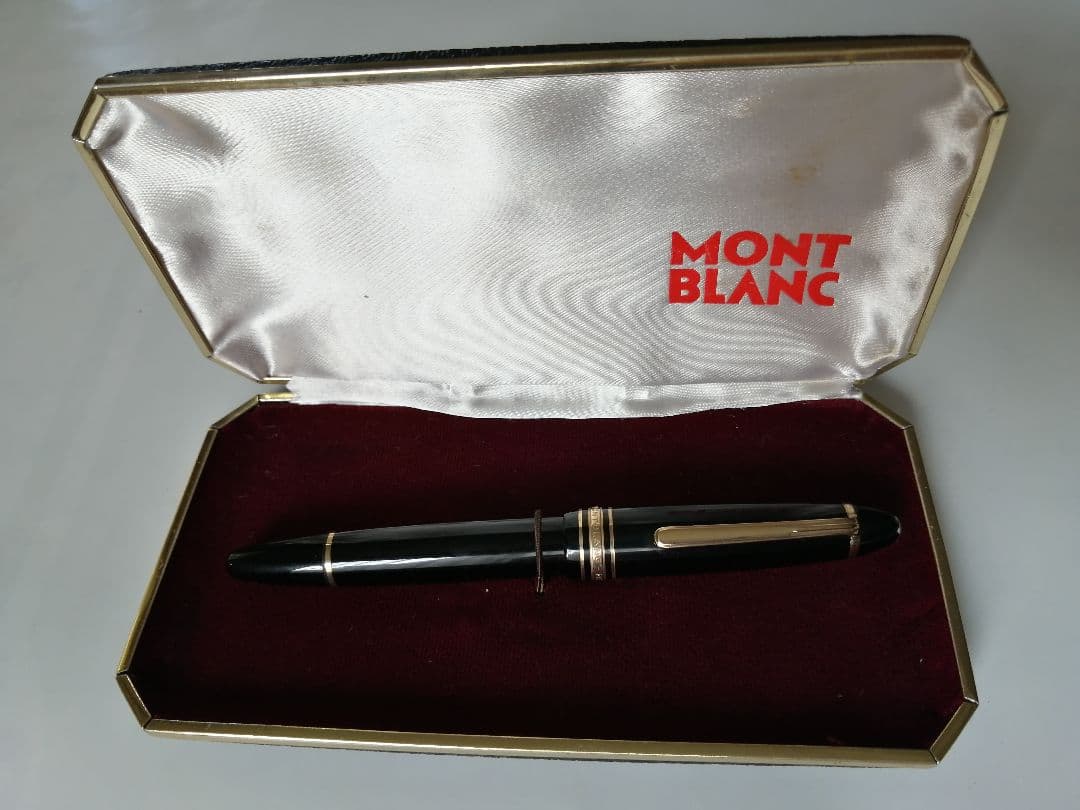 未使用MONT BLANC 万年筆 146モデル 専用ケース付き