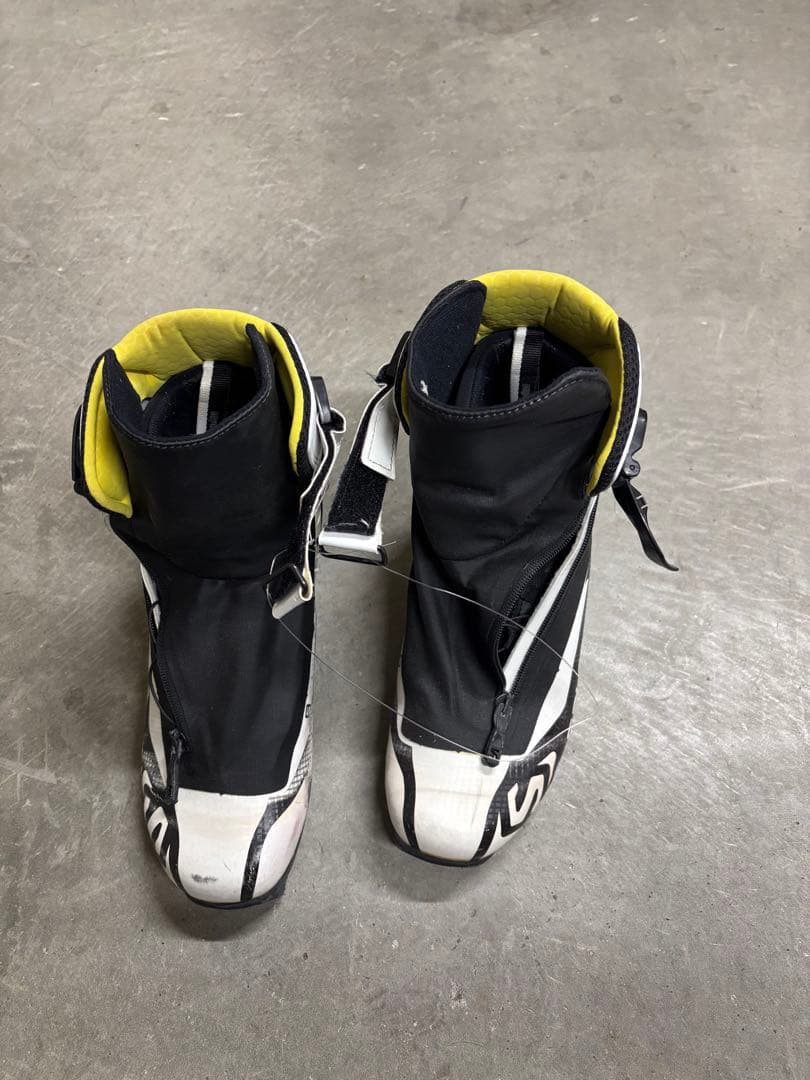 Salomon クロスカントリースキー用ブーツ