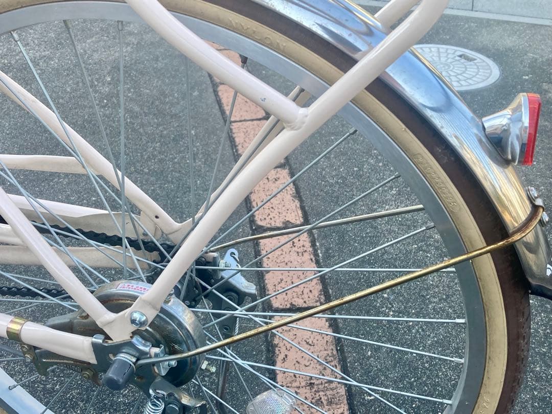 す*ち様 24インチ　シティサイクル ベージュ