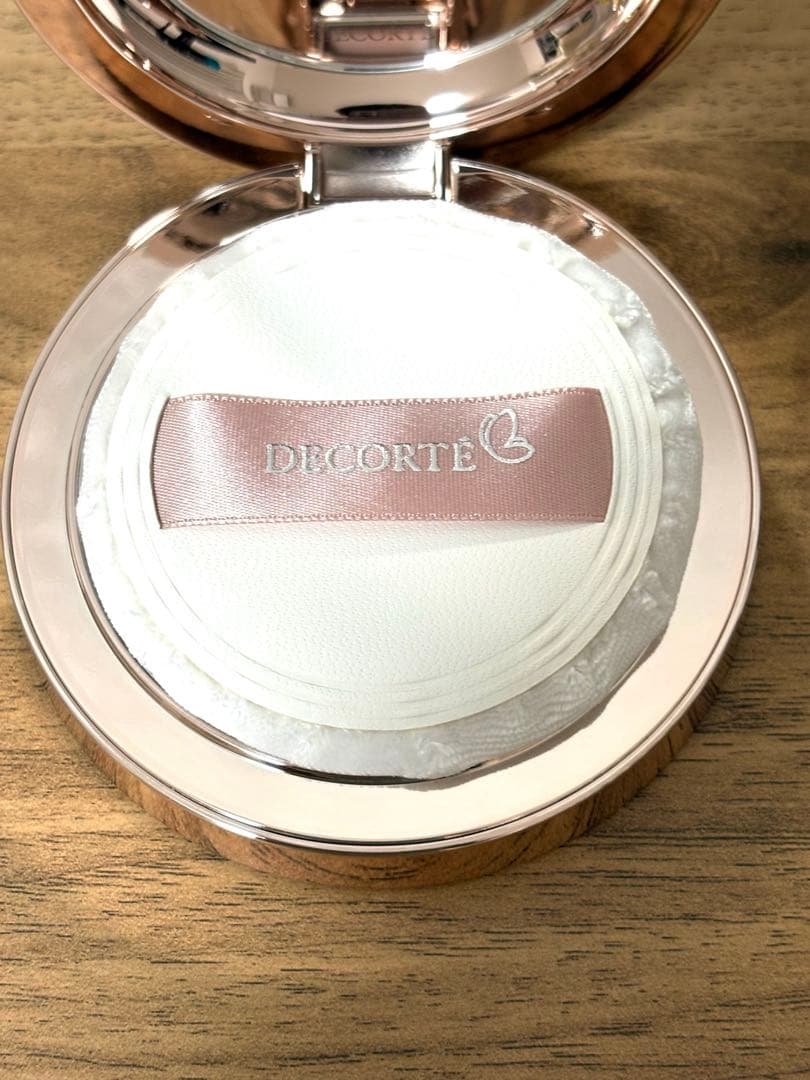 コスメデコルテ　マルセルワンダースコレクション2024