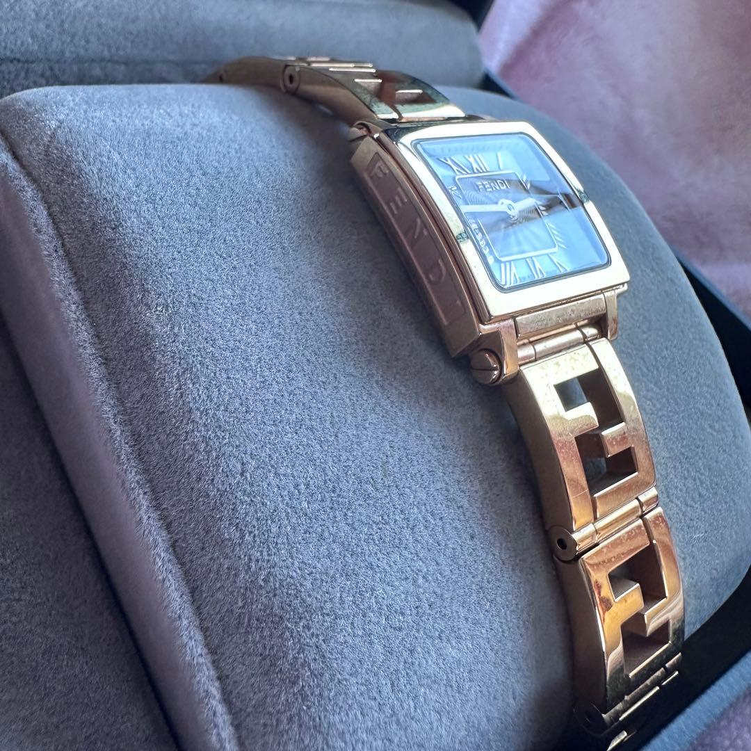 FENDI クアドロミニ 腕時計