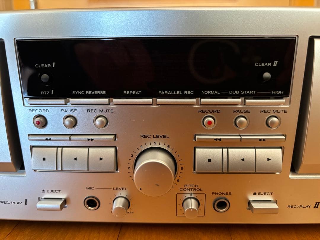 TEAC W‑890R S ダブルカセットデッキ オートリバース搭載