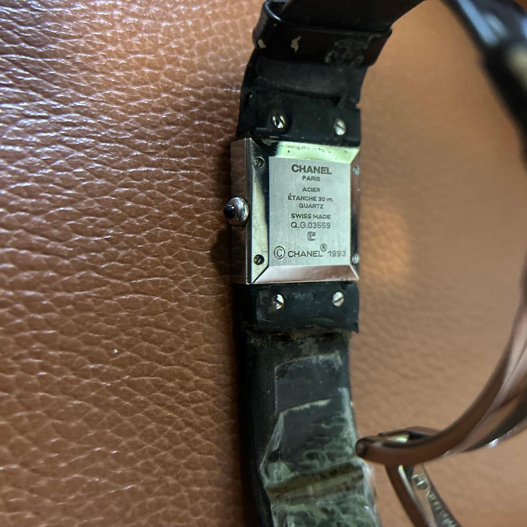 CHANEL ブラック腕時計