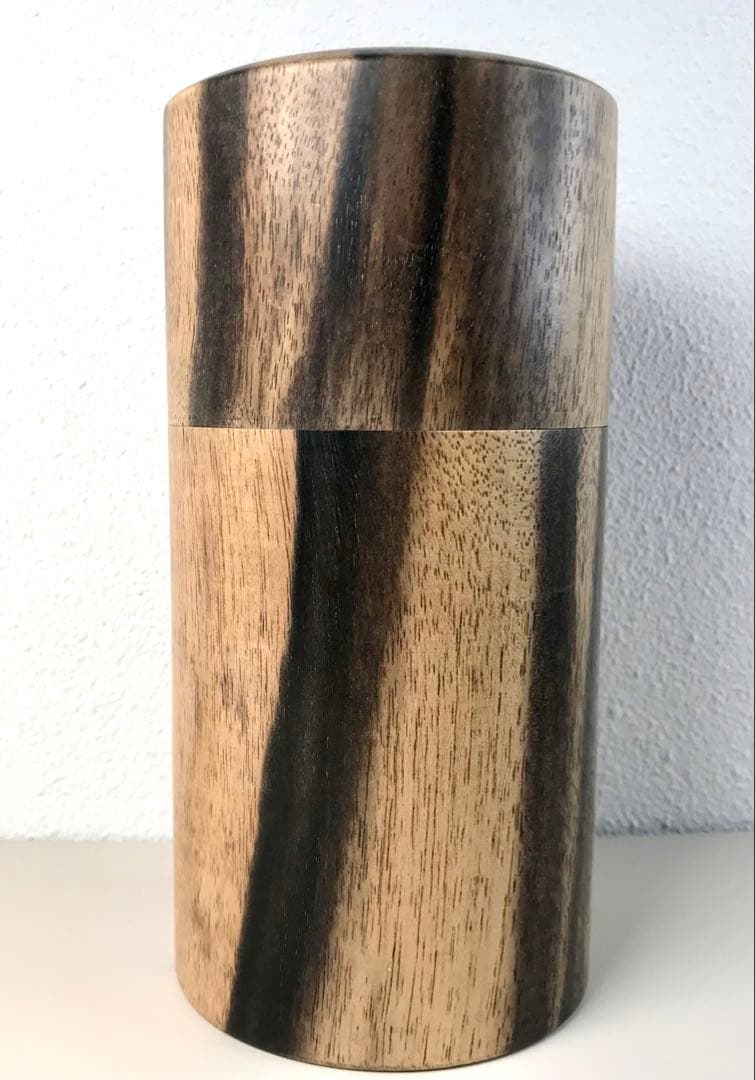 未使用 西羽製作 黒柿製 茶筒 煎茶道具 黒柿 古木造