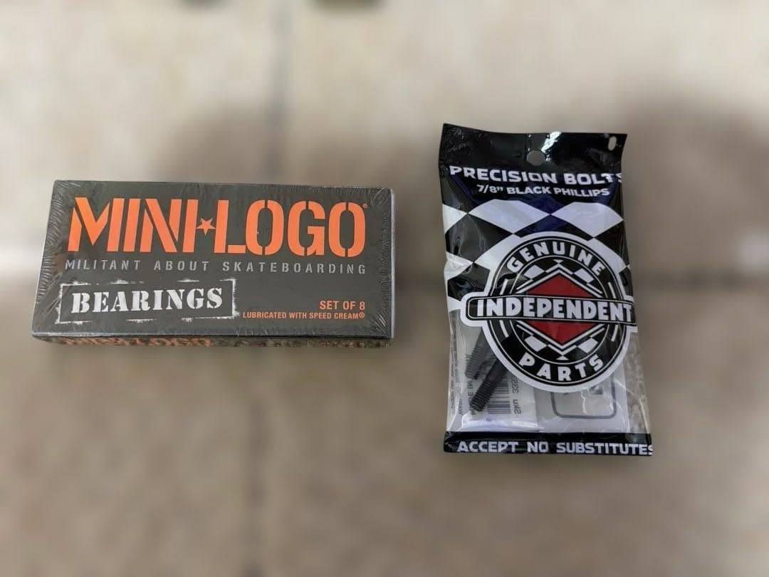 スケートボードコンプリート　8.375 インディペンデント