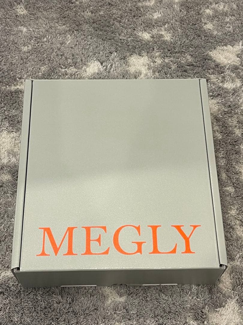 【美品】MEGLY 本体のみ 化粧水・ローション・トナー 取扱説明書・保証書付
