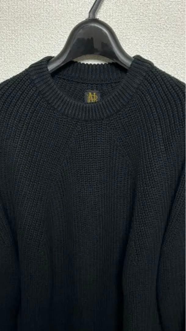 BATONER シグネチャークルーネック (コットン)