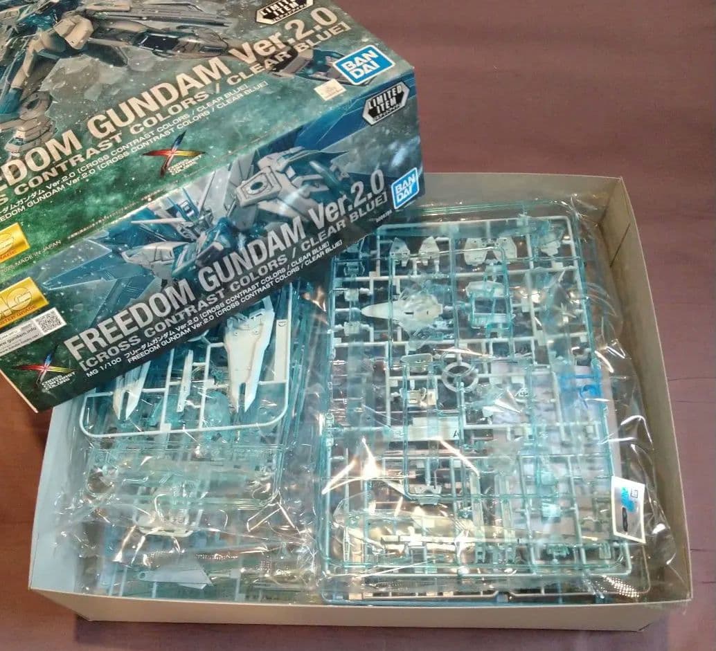 フリーダムガンダム Ver.2.0(CROSS CONTRAST COLORS