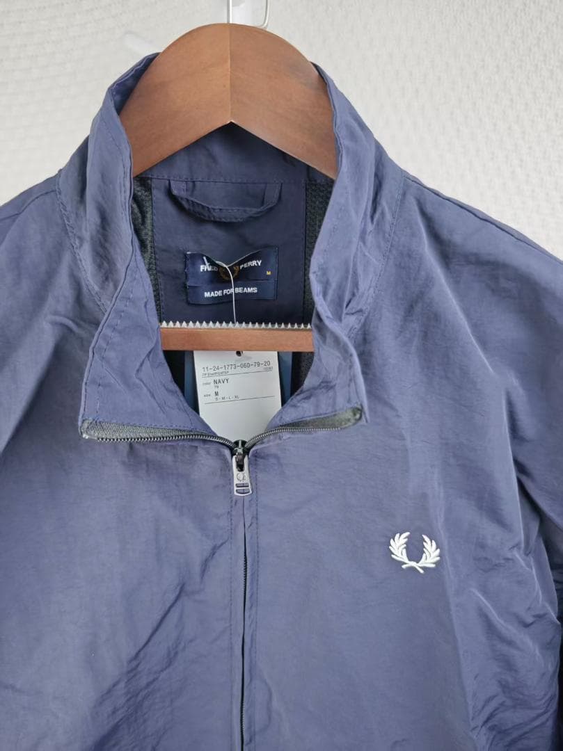 Fred Perry ネイビー ナイロンジャケット