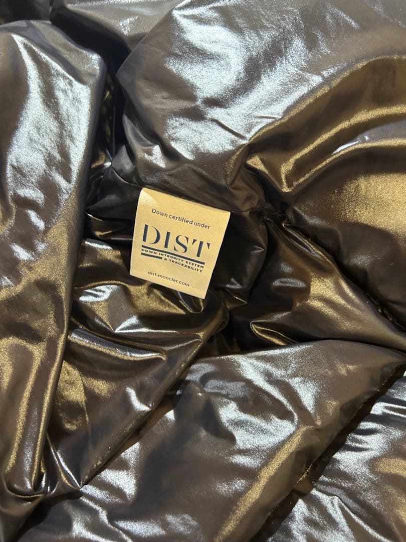 モンクレール　ダウンジャケット　マウレス