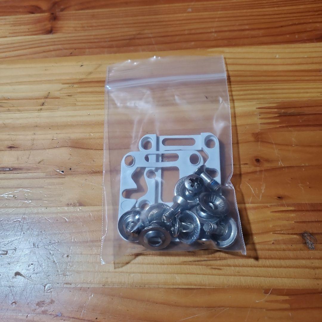 SALOMON スノーボードビンディング Mサイズ! BD2613