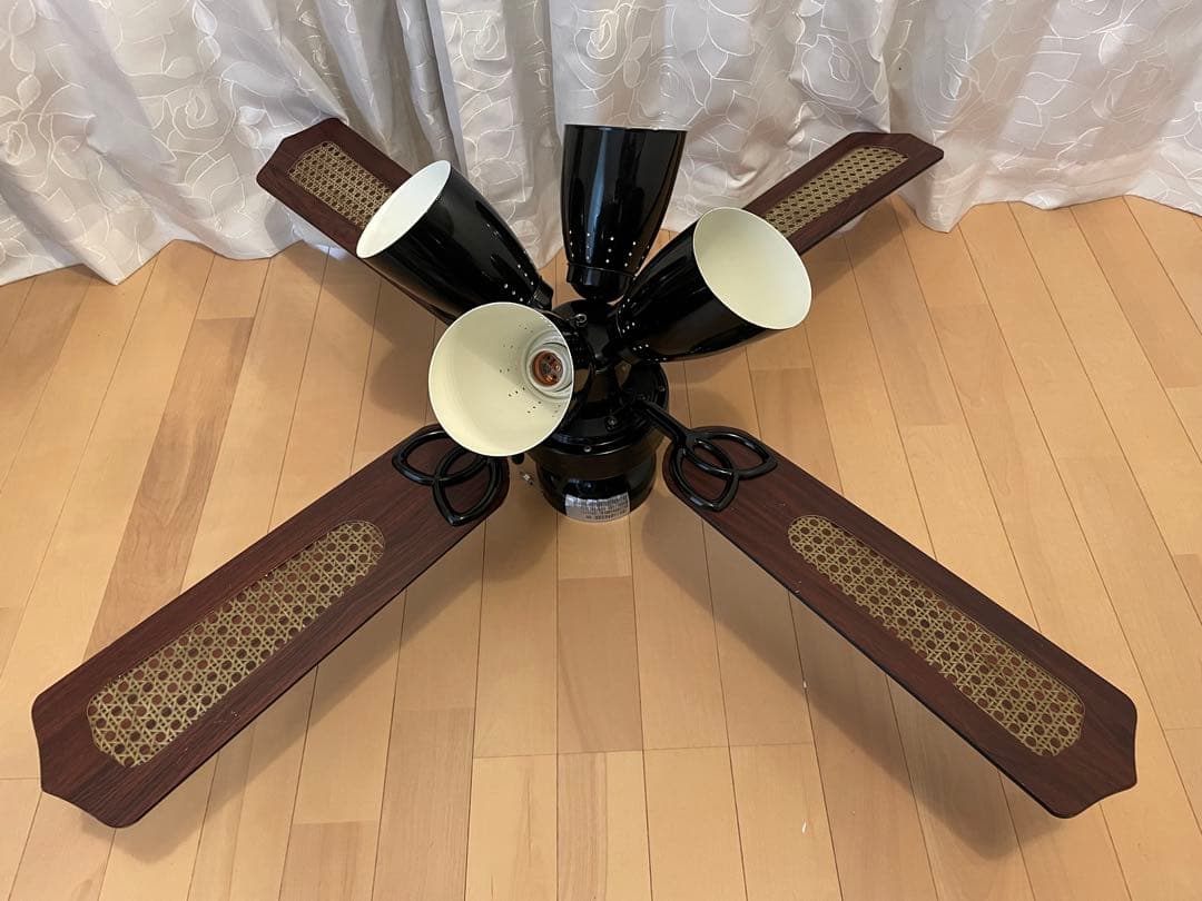 [Oshin]シーリングファン　アンティーク調　４灯