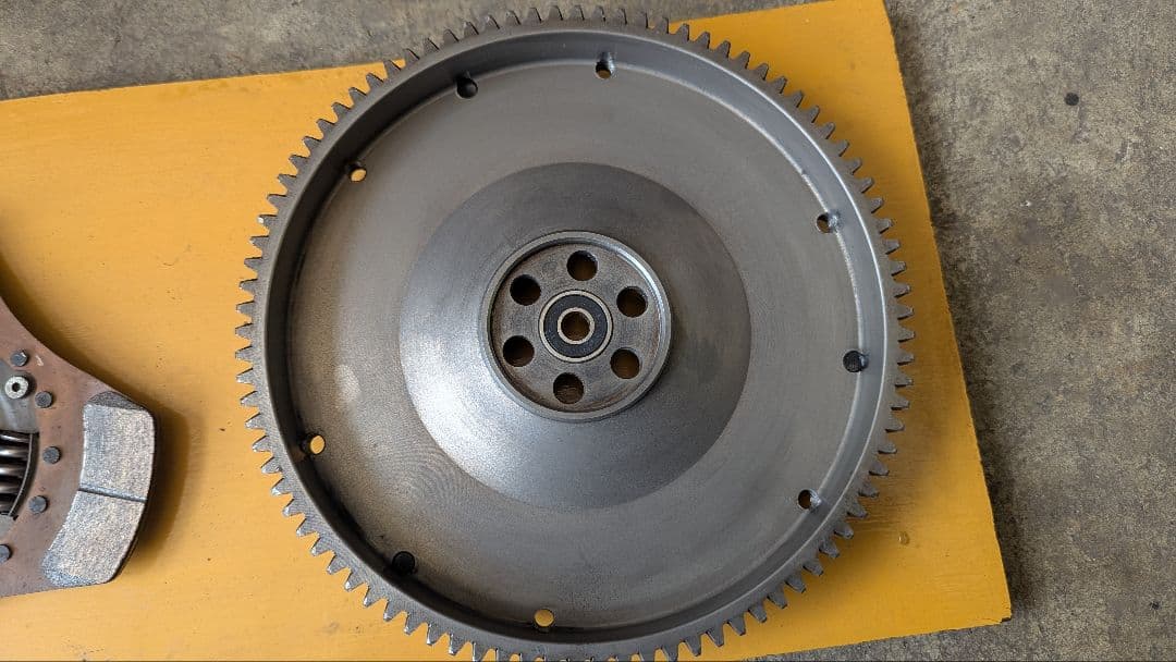 Sメタルクラッチ　軽量フラホ　カバー アルトワークス、ラパン、ワゴンRなど