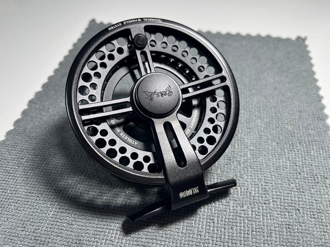 黒鯛工房 黒鯛師 The Athlete 90W-BLACK ヘチリール