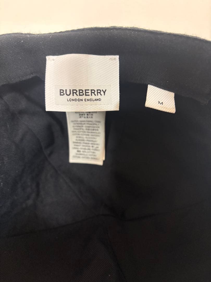 Burberry TBロゴ　キャップ