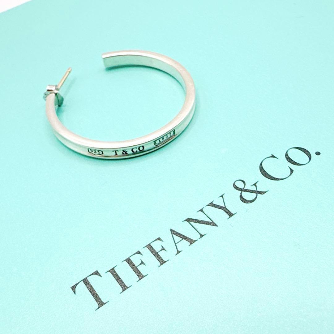 2598-2 美品✨Tiffany ナローフープピアス　片耳