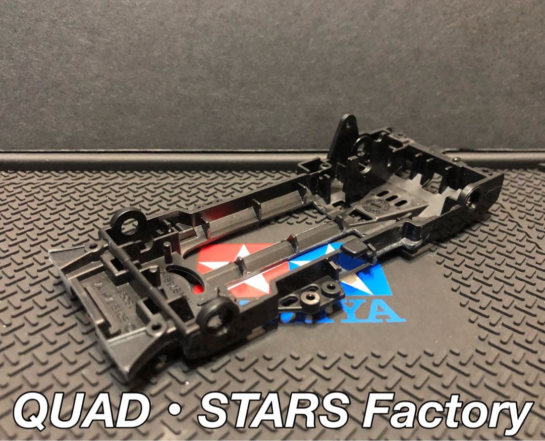 【MARU】VZシャーシ／バンパーレス＆軽量加工＋モーター押さえプレート