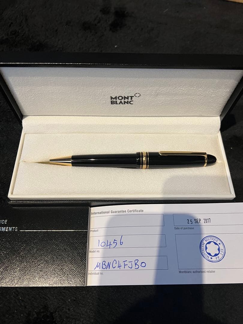 【新品】MONTBLANC ボールペン