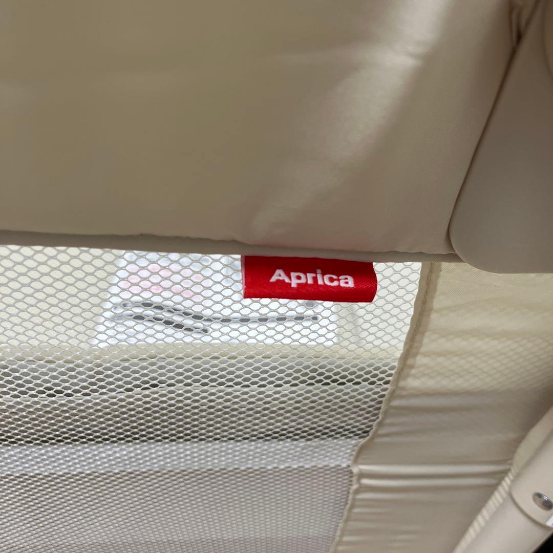 美品　ココネルエアー　ベビーベット　ミルク　アップリカ　aprica