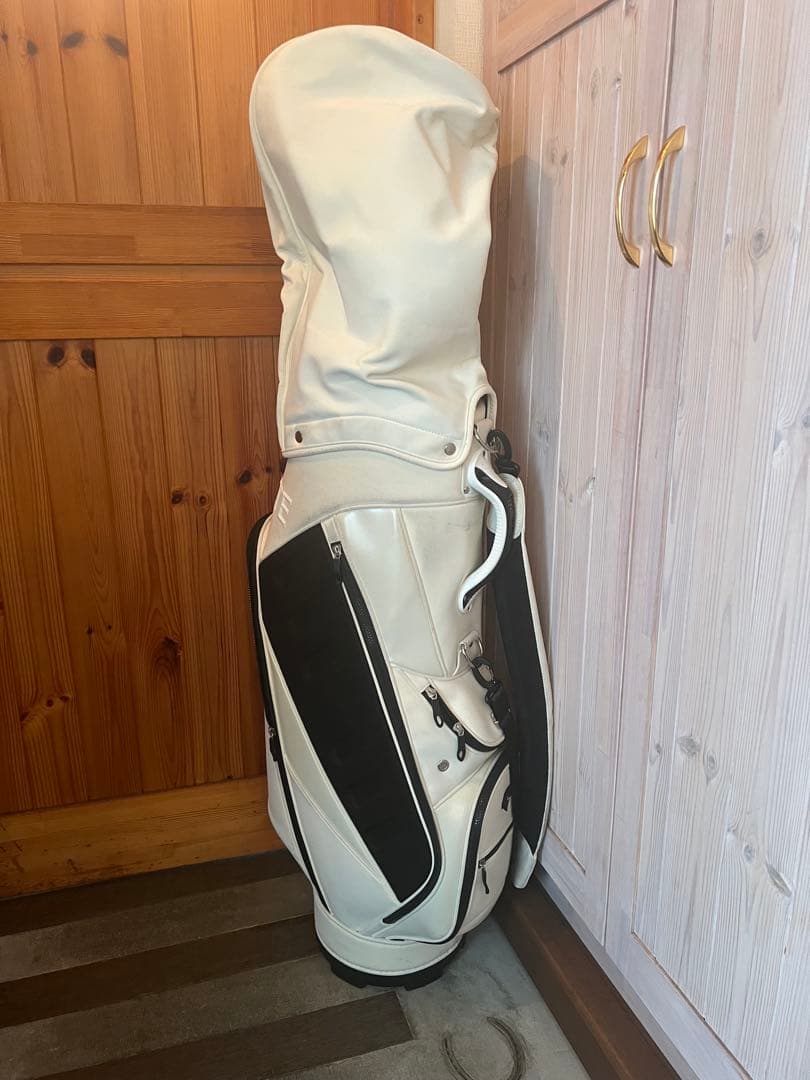 DESANTE デサント ゴルフバッグ ホワイト